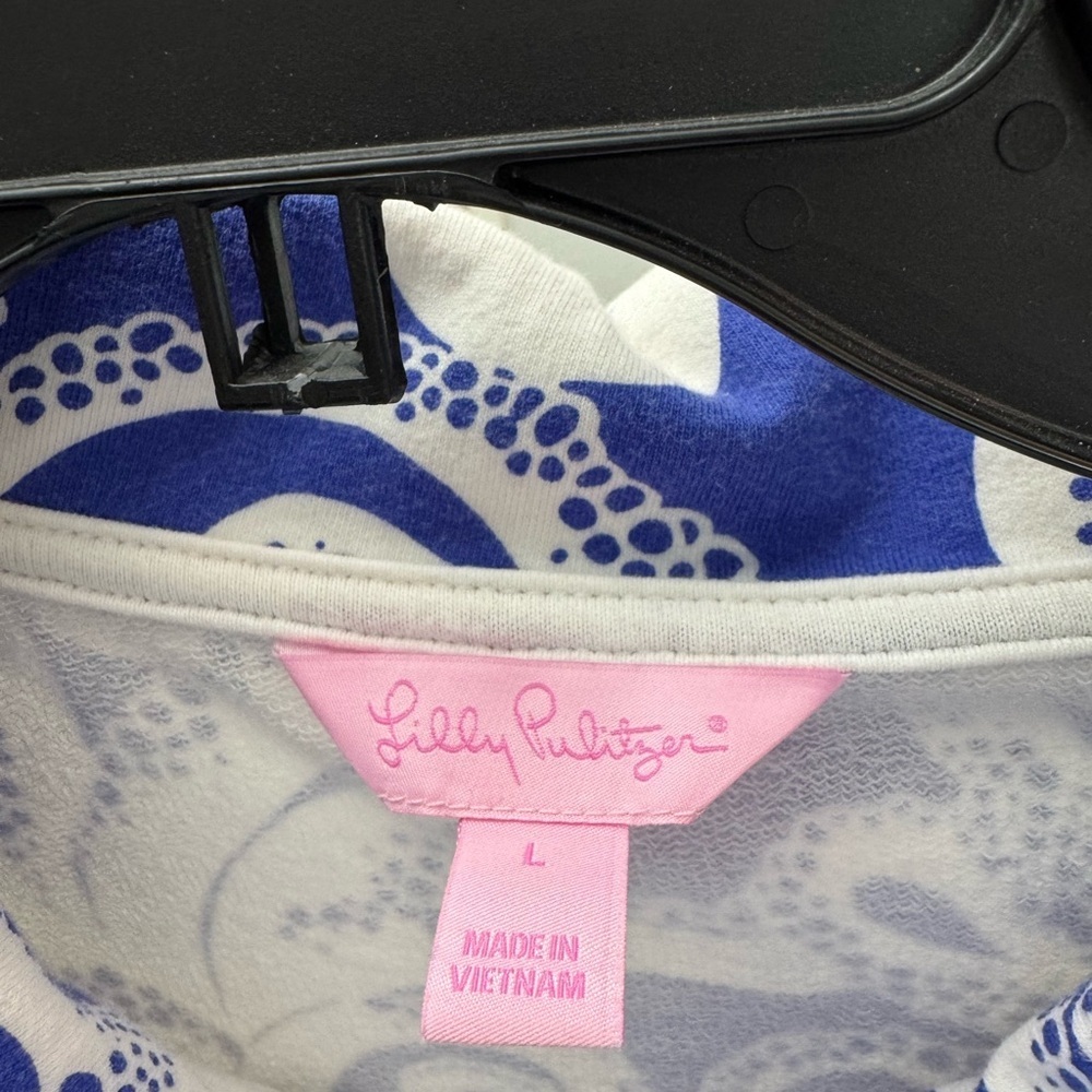 Lilly Pulitzer. Zip up sweater. Women’s large - Picture 3 of 3